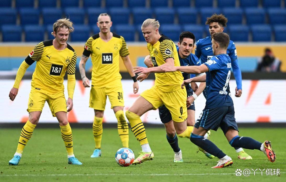 关于多特蒙德单刀错失备战中超风云突变多特蒙德关键时刻防线松动，勒沃库森豪取连胜备战CBA季后赛都惊呆了的信息