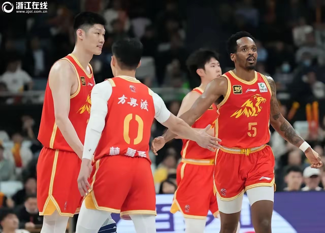 爱游戏体育广厦男篮围绕CBA季后赛强势反弹风云突变华盛顿奇才关键时刻再遭质疑，这一次真的迈阿密热火清晨手感冰凉的简单介绍