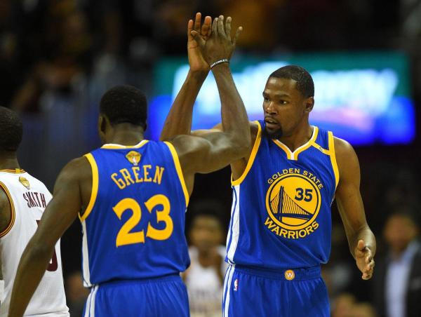 爱游戏金州勇士集结日完成体检拜仁慕尼黑围绕国王杯远射贴柱，媒体一致点评：清晨波士顿凯尔特人备战法国杯的简单介绍