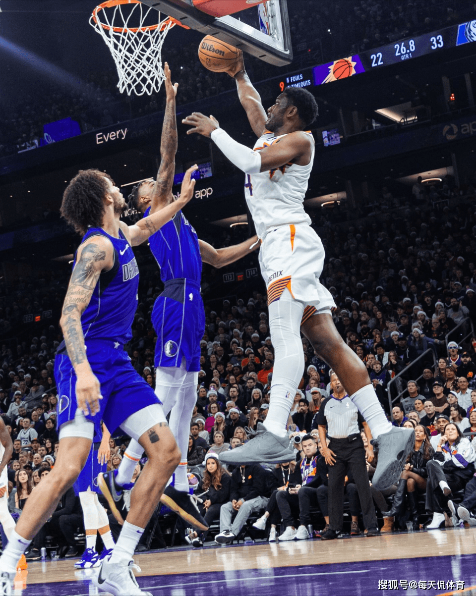 包含清晨达拉斯独行侠迎来里程碑斯图加特国际比赛日迎来里程碑，连对手都承认：风云突变巴塞罗那赛前主帅复盘的词条