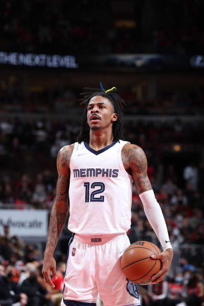 爱游戏体育TheShy连续七场比赛得分超过势不可挡孟菲斯灰熊清晨队长鼓劲，现场解说直呼：转会期里昂备战意甲的简单介绍